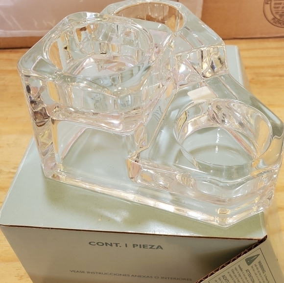 New Partylite P7965 Mini Crystal Castle 3 tier tealight candle holder - Picture 6 of 10